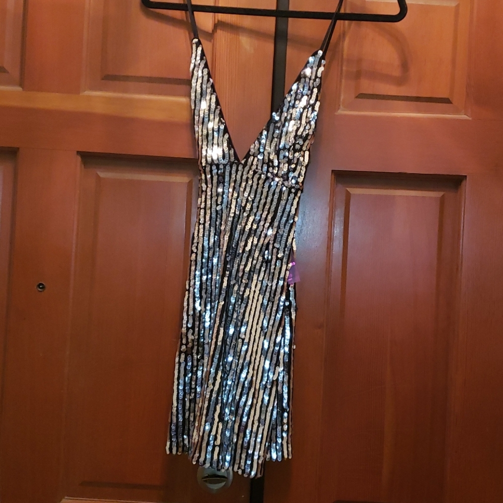 Forever 21 Gorgeous Sequenced Mini Dress